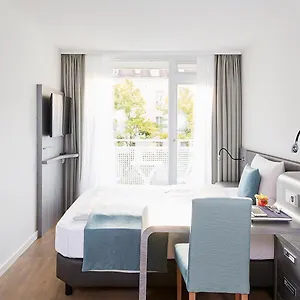 Living *** Nürnberg